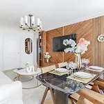 Stunning 2 Bedroom At Montparnasse