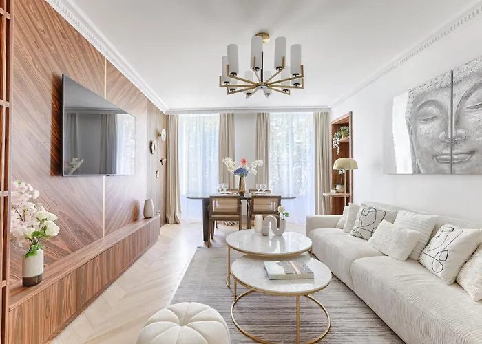 Stunning 2 Bedroom At Montparnasse