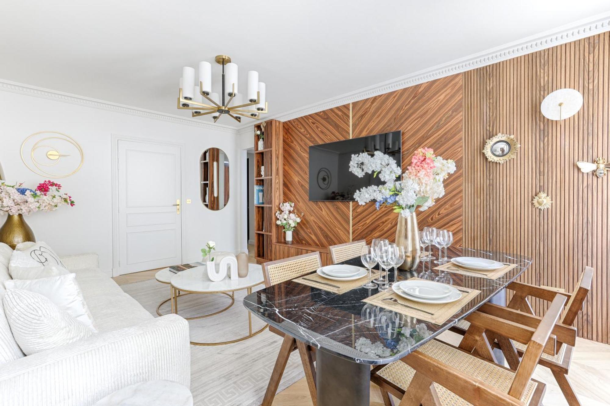 Stunning 2 Bedroom At Montparnasse * Paris