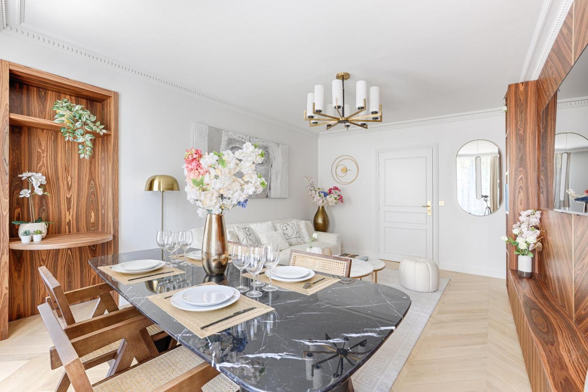 Stunning 2 Bedroom At Montparnasse * Paris