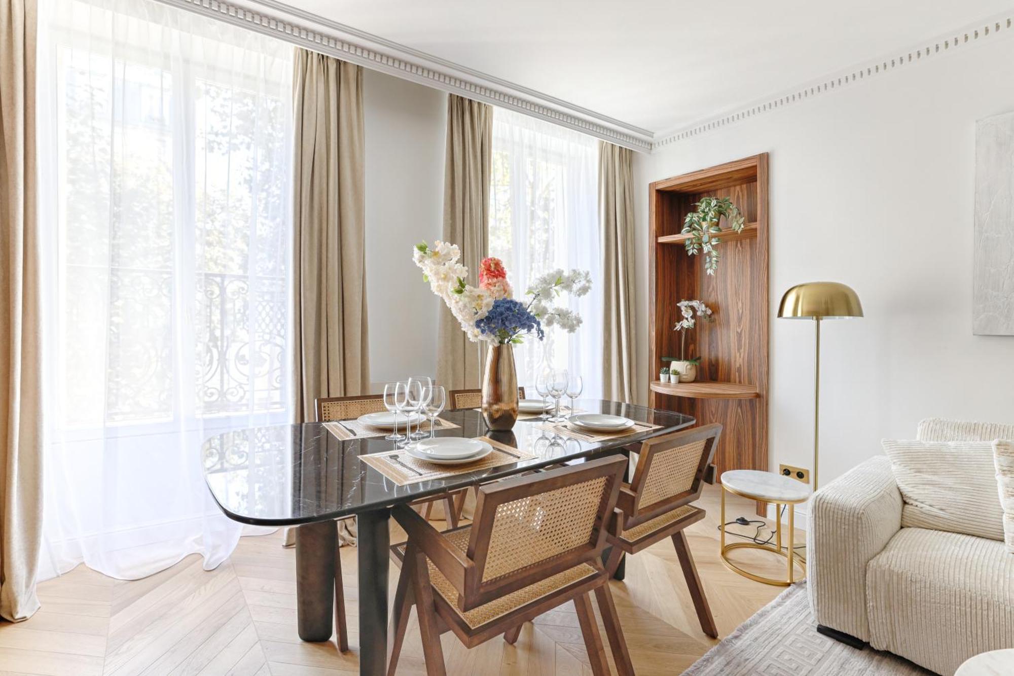 Apartment Stunning 2 Bedroom At Montparnasse